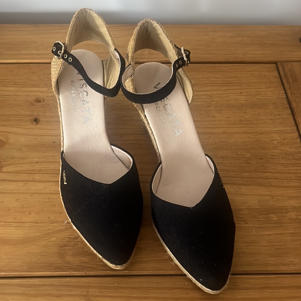 Viscata | Ankle Strap Pointed Toe Wedges Espadrilles